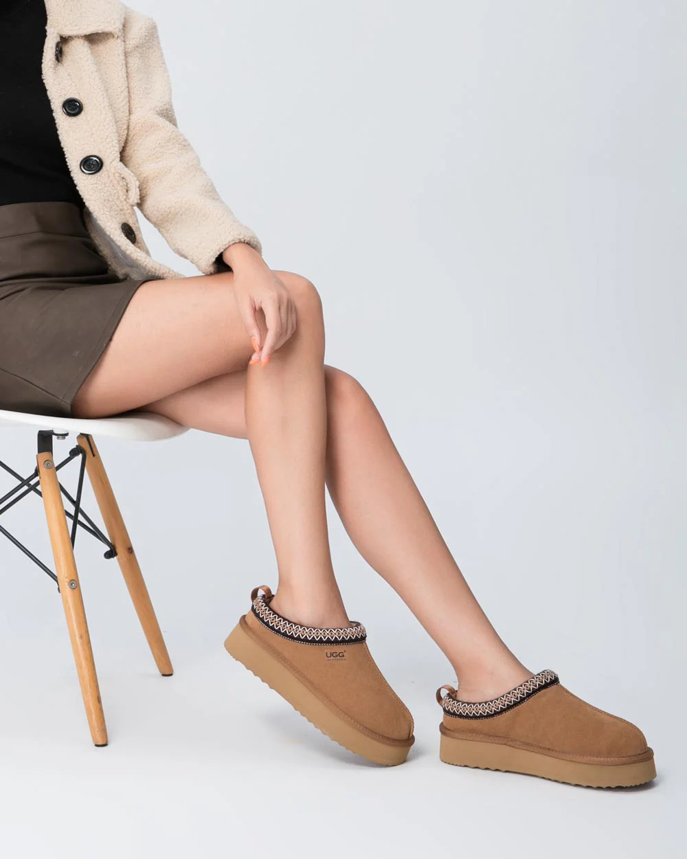 Alessia Platform Ugg Slippers - Image 4