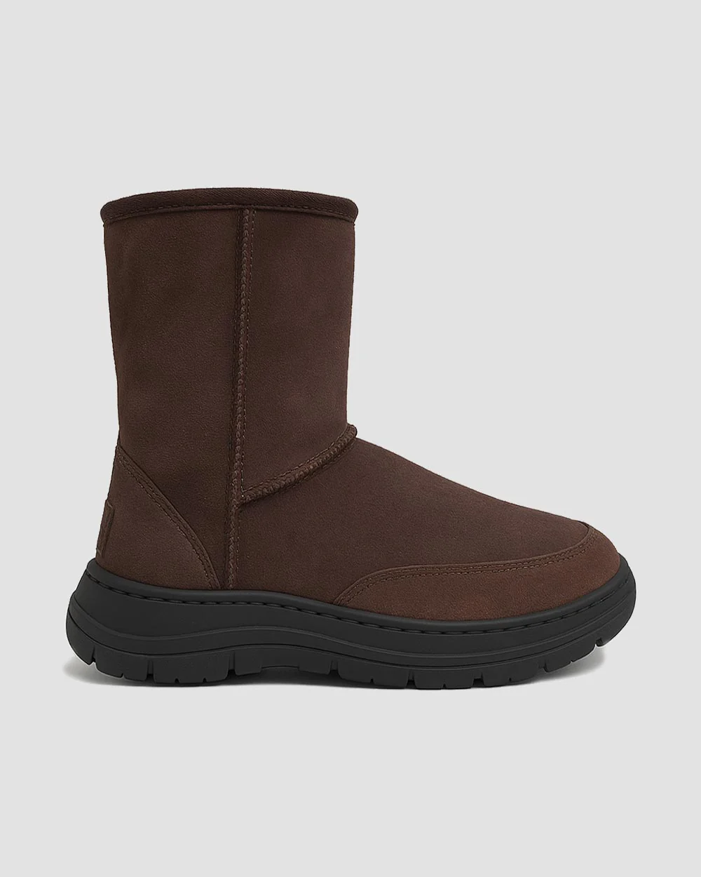 Terrain Short Ugg Boots - Image 3